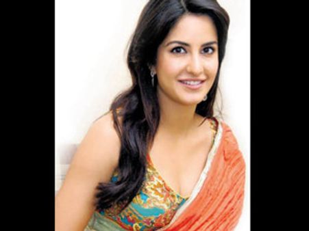 தூம் 3-பிகினியை அடுத்து முத்தக் காட்சிக்கும் கத்ரீனா தடா?