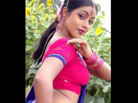 கொச்சியில் ரூ. 90 லட்சத்துக்கு வீடுவாங்கிய பூர்ணா