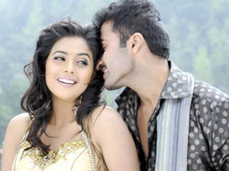 வேலூர் மாவட்டம் - விமர்சனம்