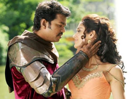 பொங்கலுக்கு வரும் நண்பன்!