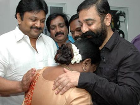 மருத்துவமனையில் நடிகை மனோரமா அனுமதி- கமல்ஹாசன் நேரில் நலம் விசாரித்தார்