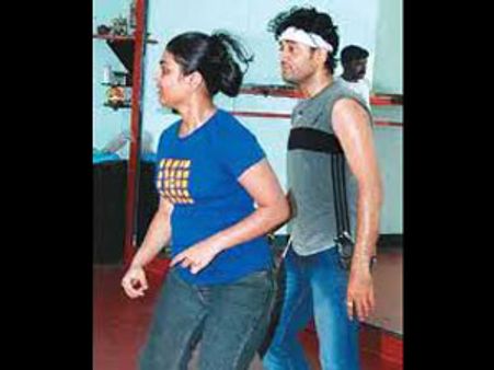 நடிகை வைஷ்ணவி தற்கொலைக்கு காரணமான டிவி நடிகர் தேவ் ஆனந்த் சிறையில் அடைப்பு!