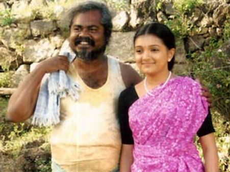 சந்தனக் கடத்தல் வீரப்பனுக்கு 'அப்பா'வான யோகி தேவராஜ்!