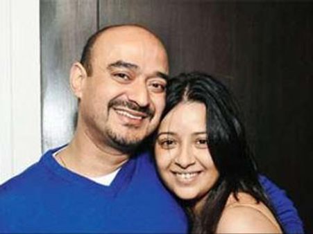 ரீமா சென் பிறந்த நாள்: புதிய பார் திறந்த காதலர்!