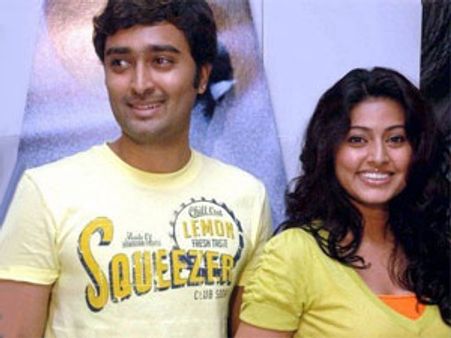 ஸ்னேகாவின் 'காதலில் விழுந்தது' எப்படி?- பிரசன்னா