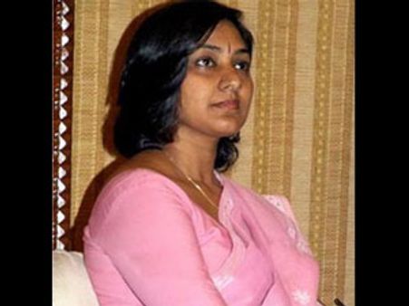 இயக்குனராகும் ரோகிணி: நெல்லை, தூத்துக்குடியில் நடிகர், நடிகைகள் தேர்வு