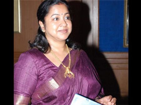 சின்னத்திரை தயாரிப்பாளர்கள் சங்கத் தலைவராக ராதிகா தேர்வு!