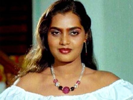 சில்க் ஸ்மிதா சாவில் மர்மம்...! - சகோதரர் மீண்டும் புகார்