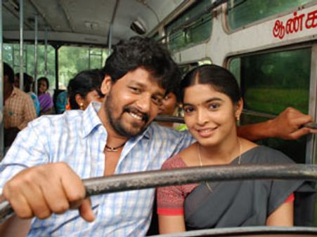 பொங்கல் ரிலீஸ் ரேஸில் சேர்ந்த 'கொள்ளைக்காரன்!'