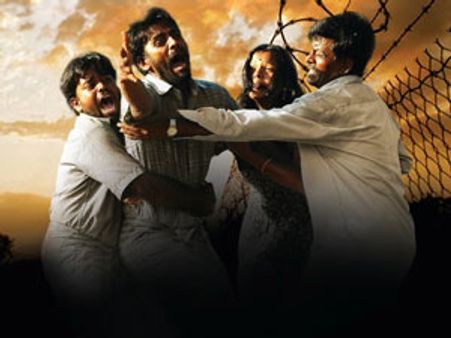 மனிதர்கள் மடியலாம்... மண் மடியக்கூடாது! - 'தேன் கூடு' சொல்லும் ஈழத்தின் வீரப்போர் கதை!