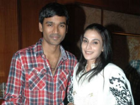 நான் தனுஷை நம்புகிறேன்! - ஐஸ்வர்யா