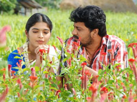 கொள்ளைக்காரன் - திரைப்பட விமர்சனம்