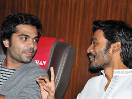 ட்விட்டரில் தனுஷ் - சிம்பு மோதல்!