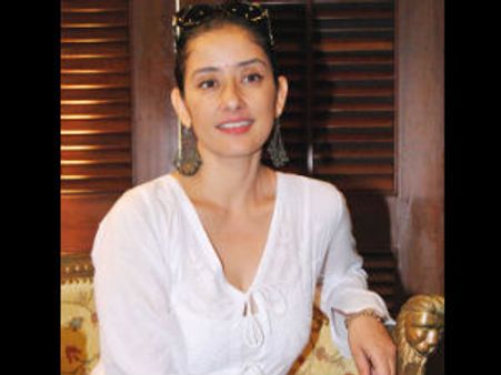 'ஹீரோயின்' மனீஷா கதையா?