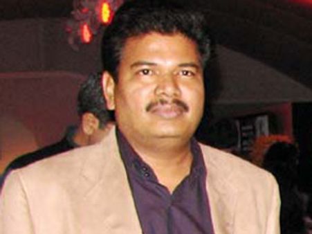 அடுத்த பட வேலையை ஆரம்பித்தார் ஷங்கர் - ஹீரோ யார்?