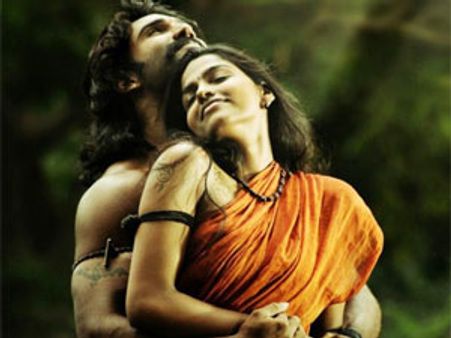 பரீட்சை நேரம்... பாஸாகுமா அரவான்?