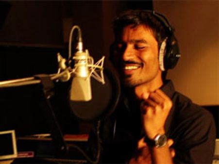 சபாஷ், இதான் சரியான ரிவார்டு: நாலுபேரை ஜெயிலில் தள்ளிய 'கொலவெறி..'!