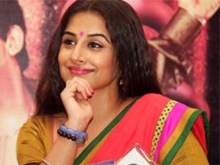 மனசெல்லாம் நிறைஞ்சு போச்சு.. வித்யா பாலன் சந்தோஷம்!