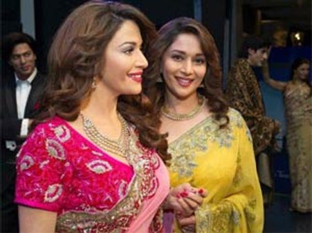 அழகுச் சிலை மாதுரிக்கு லண்டனில் மெழுகுச் சிலை