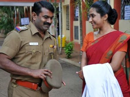 'இன்ஸ்பெக்டர் புகழ்மாறனாக' சீமான்!