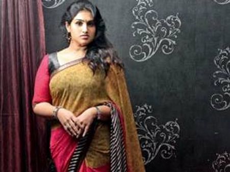 உடம்பைக் குறைத்து, மீண்டும் நடிக்க வந்தார் வனிதா!