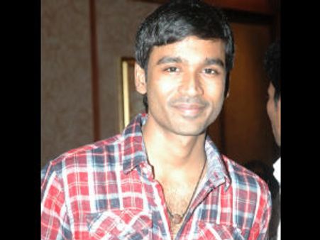 இந்தியிலும் ஜெயிப்பார் தனுஷ் - பாலிவுட் இயக்குநர் நம்பிக்கை