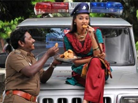 கருணாஸ் - அங்கனா ஜோடி போடும் ரகளை புரம்!