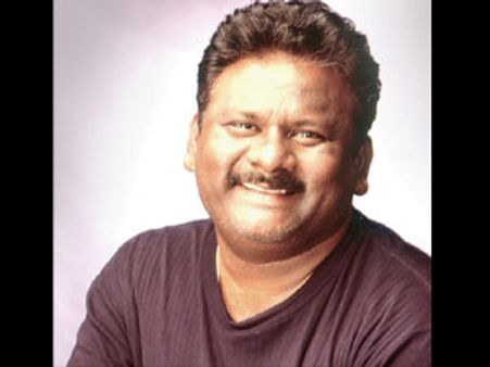 'மிரட்டலோடு' வரும் மாதேஷ்!