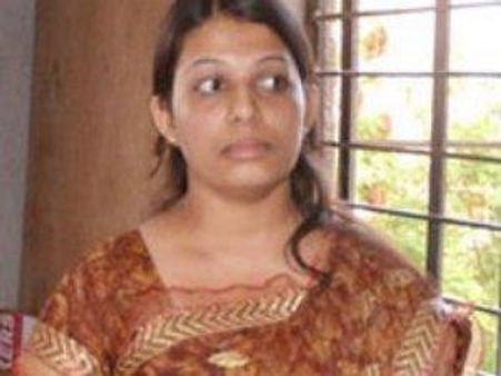 விபசாரத்தில் கொடிகட்டிப் பறந்த நடிகை கைது- முதல்வர் முதல் டிஜிபி வரை தொடர்பு அம்பலம்!