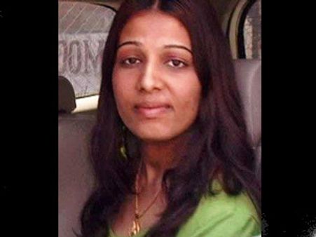 செக்ஸுக்கு அழைத்த எம்பிக்கள், எம்எல்ஏக்கள் பெயரை சொல்லிடுவேன்- கிலி கிளப்பும் தாரா!