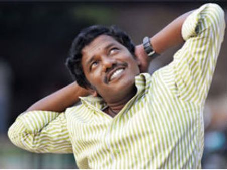 மக்கள் நினைத்தால் நாளையே நான் ரஜினி, கமல் - 'தேவர்' கருணாஸ்