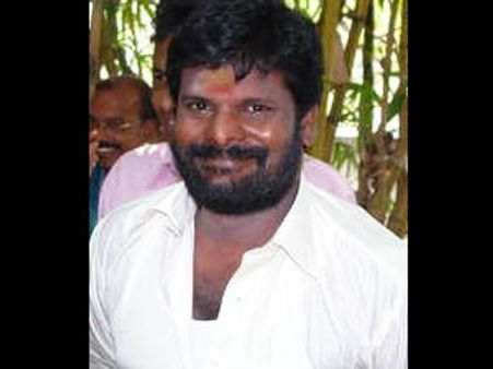 மனசெல்லாம் ஊர்லதாங்க்கா இருக்கு.. சுஹாசினியிடம் நெகிழ்ந்த கஞ்சா கருப்பு!