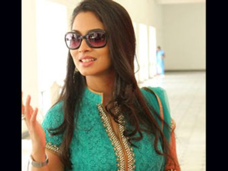 பாலா பட வாய்ப்பு போச்சே! - புலம்பும் பூஜா