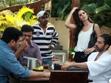 தல கையால பிரியாணி சாப்பிட முடியலையே: பில்லா வி்ல்லன் வருத்தம்