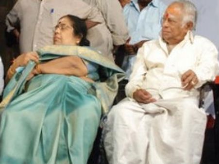 இசையமைப்பாளர் எம்.எஸ்.விஸ்வநாதன் மனைவி மரணம்