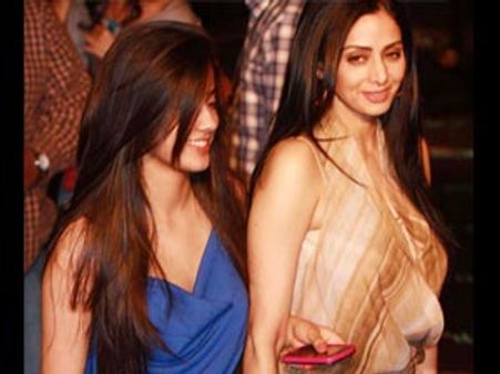 என் மகள் நடிகையாகவதை விரும்பவில்லை: ஸ்ரீதேவி