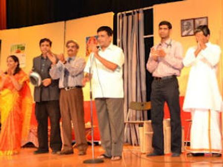 பிட்ஸ்பர்க் தமிழ்ச் சங்க நிகழ்ச்சியில் ஒய்.ஜி. மகேந்திரன்