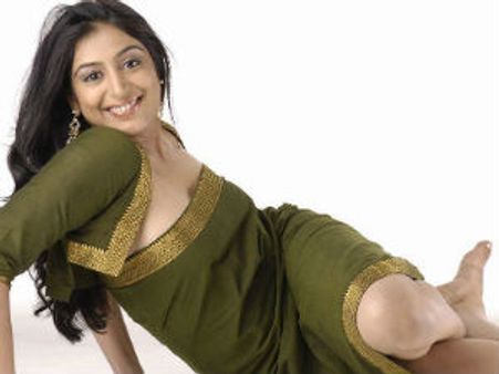 குத்துப் பாட்டில் குதித்தார் பத்மப்ரியா!