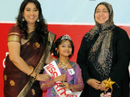 நடிகை ரேகா பங்கேற்ற அமீரகத் தமிழ் மன்றத்தின் கனவு மெய்ப்பட வேண்டும்