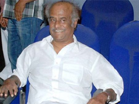 'வழக்கு எண்' பார்த்த ரஜினி.. 'ஓகே. ஓகே'. பார்த்த கமல்!