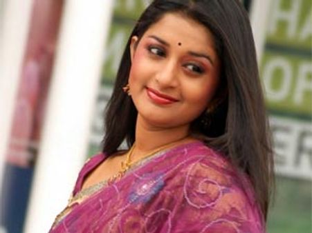 மீரா ஜாஸ்மின் மாண்டலின் ராஜேஷை மணக்கவில்லை: உதவியாளர்