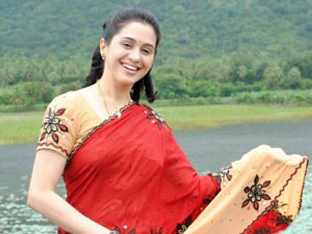 சீரியலும் சினிமா மாதிரிதான்!: தேவயானி