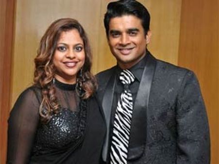 மேடிக்கு வயசு 42: சிகாகோவில் கொண்டாட்டம்