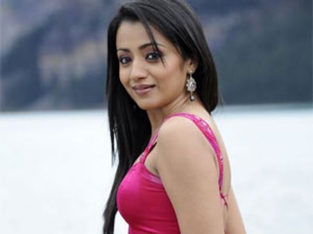 நடிகை திரிஷாவின் 1 கோடி ரூபாய் ஸ்வாஹா?