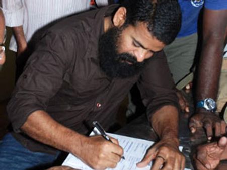 ஃபெப்சி தலைவர் பதவிக்கு இயக்குநர் அமீர் போட்டி - இன்று வேட்புமனு தாக்கல்!