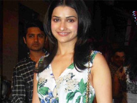 தமிழில் நடிக்க மறுத்து ஓடிய பிராச்சியை, இந்தியில் ஹீரோயினாக்கிய கேஎஸ் ரவிக்குமார்!