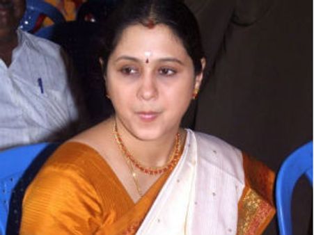 குழந்தைகள்தான் முக்கியம், சீரியல் அப்புறம்தான்...'முத்தாரம்' தேவயானி!