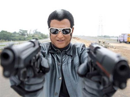 தூம் 3: ரஜினிக்கு எத்தனை கோடி சம்பளம் தரவும் தயாராக நிற்கும் பாலிவுட் தயாரிப்பாளர்கள்!!