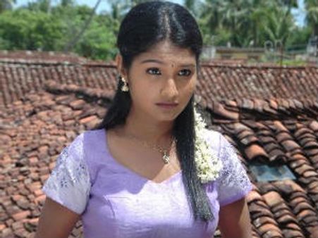 சினிமா வேண்டாம் டிவியே போதும்! : சரண்யா