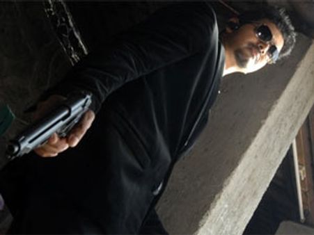 விஜய்யின் துப்பாக்கி படத் தலைப்புக்கு நீதிமன்றம் தடை!